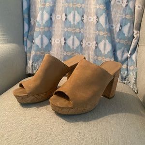 Chunky cork mules